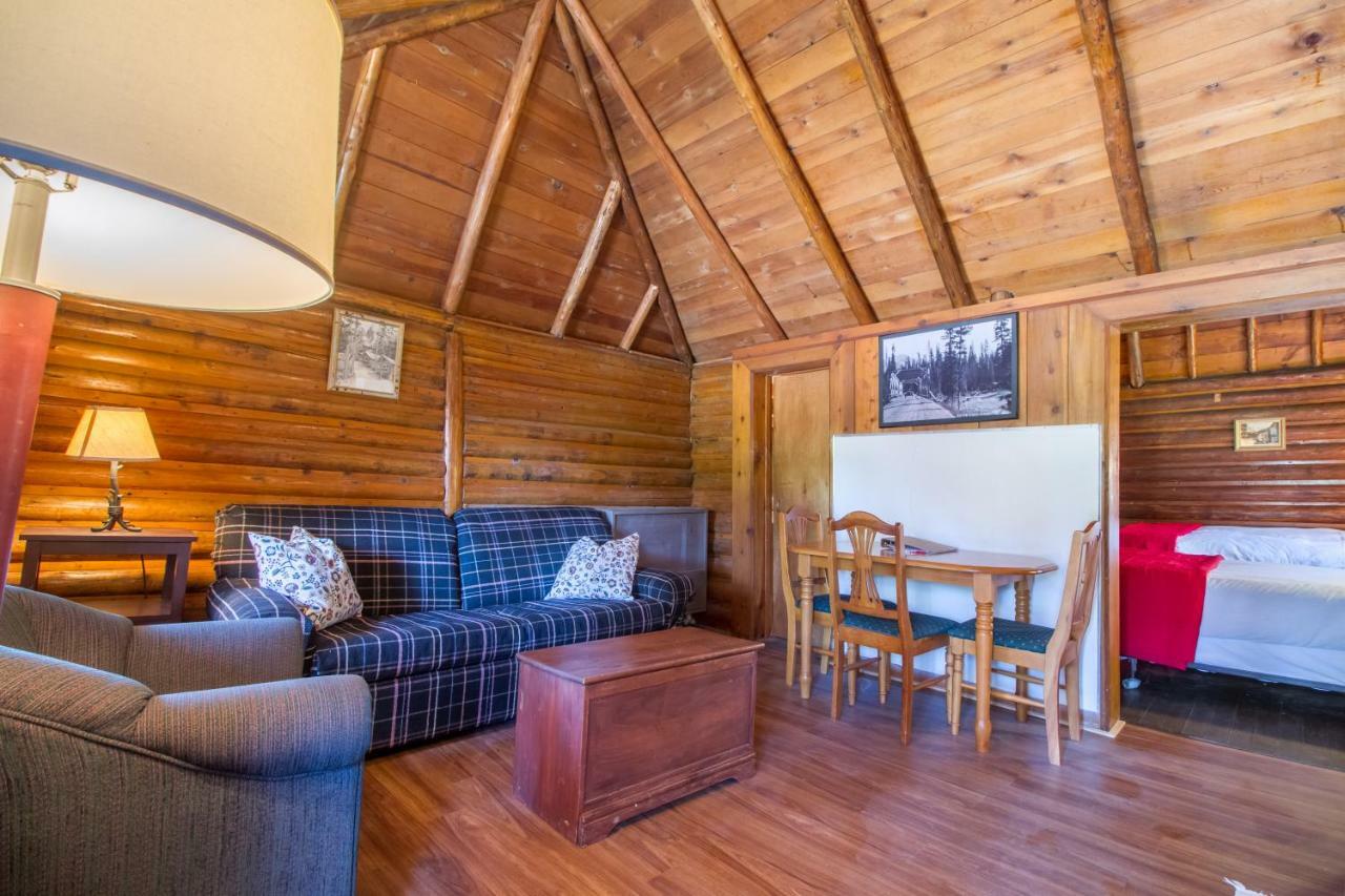 Kootenay Park Lodge Vermillion Crossing Exteriér fotografie